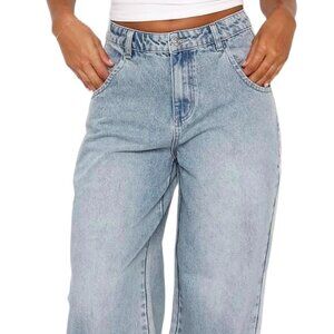 NWT Womens low rise baggy Jeans, size 8